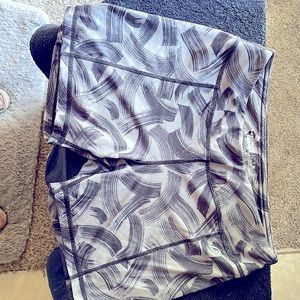 EUC Head athletic shorts. Size medium.